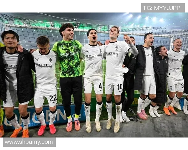 汉诺威主场力克科隆,保持胜利势头继续领跑德甲联赛 汉诺威主场力克科隆,保持胜利势头继续领跑德甲联赛