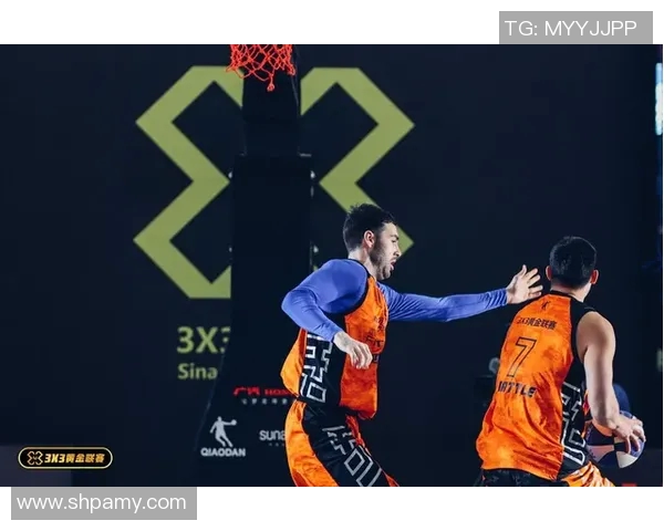 柯隆主场硬战波鸿,激烈对决不分胜负势均力敌 柯隆主场硬战波鸿,激烈对决不分胜负势均力敌