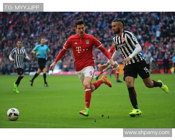 美因茨客场胜法兰克福,保级前景大好 美因茨客场胜法兰克福,保级前景大好