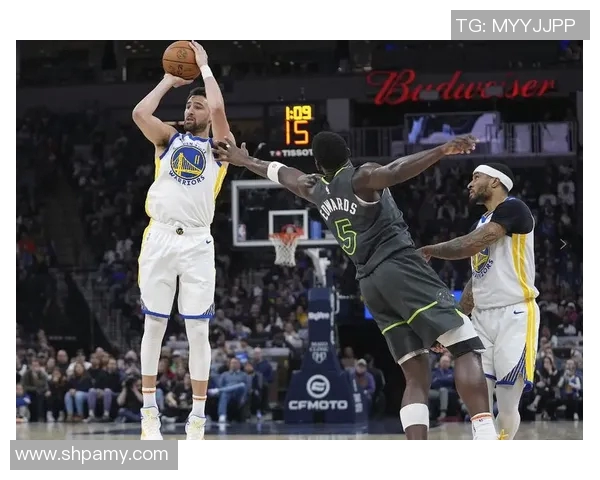 森林狼vs勇士：勇士凭借库里的神勇表现晋级半决赛