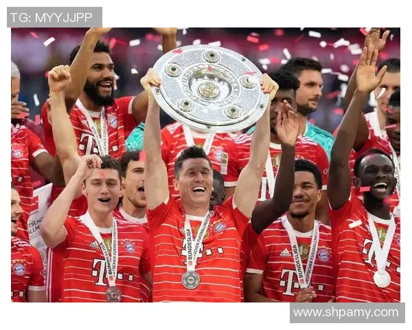 欧冠之王拜仁慕尼黑强势迎战RB莱比锡，谁能笑到最后？