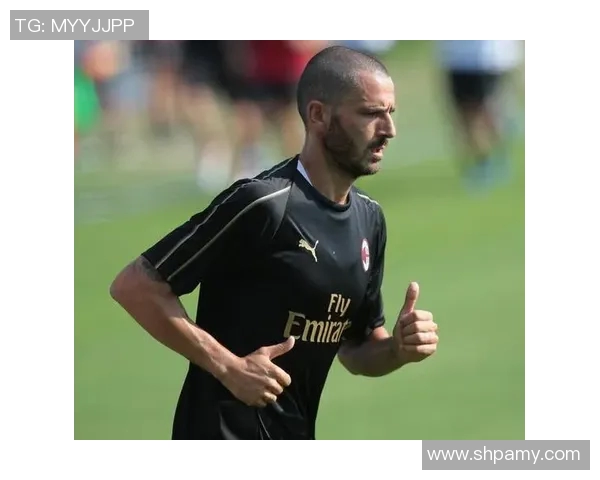 曼联准备报价博努奇，意图强化后防线