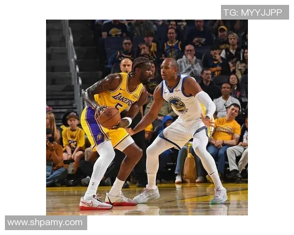 赛季首秀，安东尼回勇士仅得8分：挑战与机遇并存的首场较量