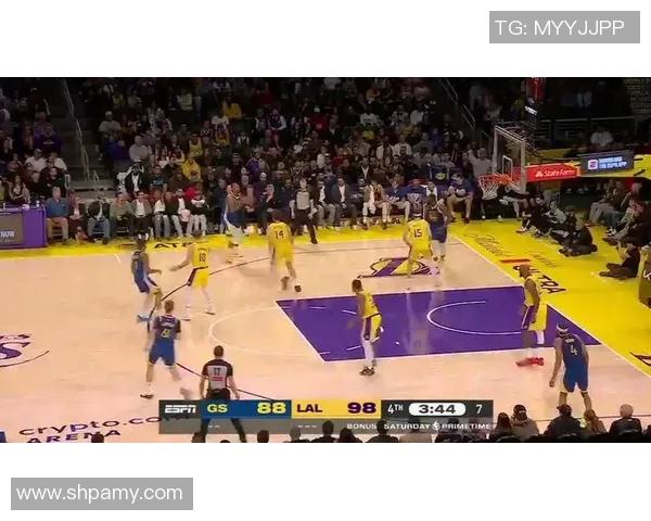 湖人勇士激战回放10月11日精彩瞬间全解析与赛后点评